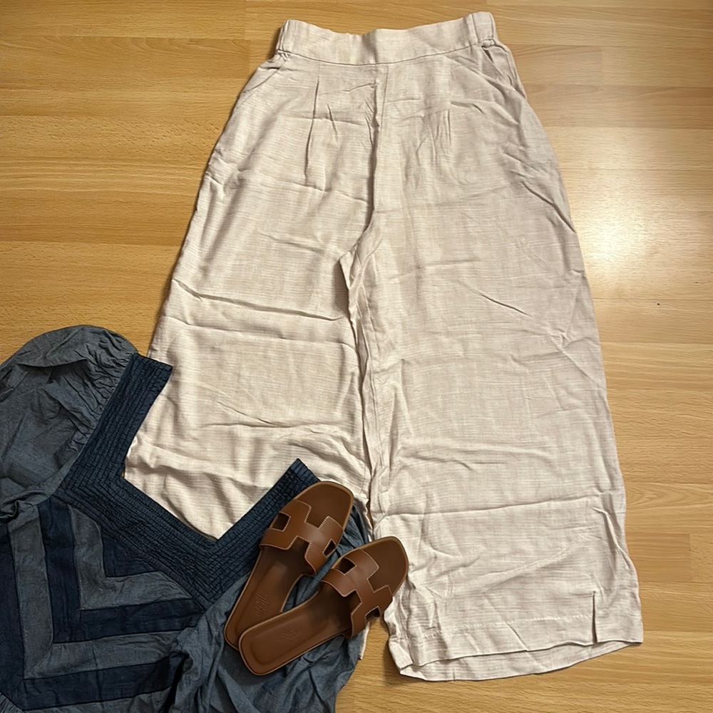 H&M cream wide leg pants size 4